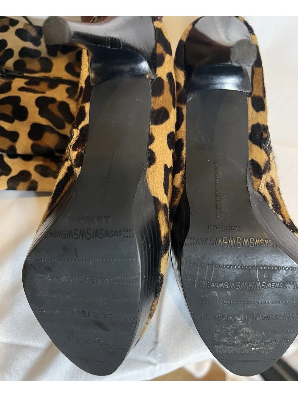 Stuart Weitzman Leopard Calf Hair Platform Knee High Boots Women’s 9.5 NWOT.
